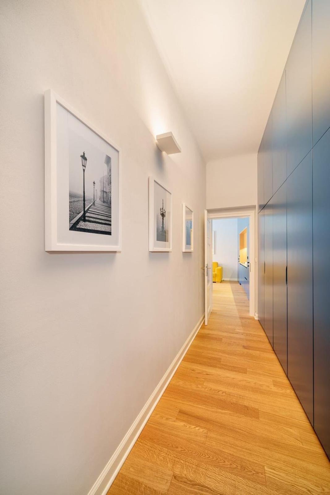Quiet City Center Apartment In Hip & Foodie Area Praag Buitenkant foto