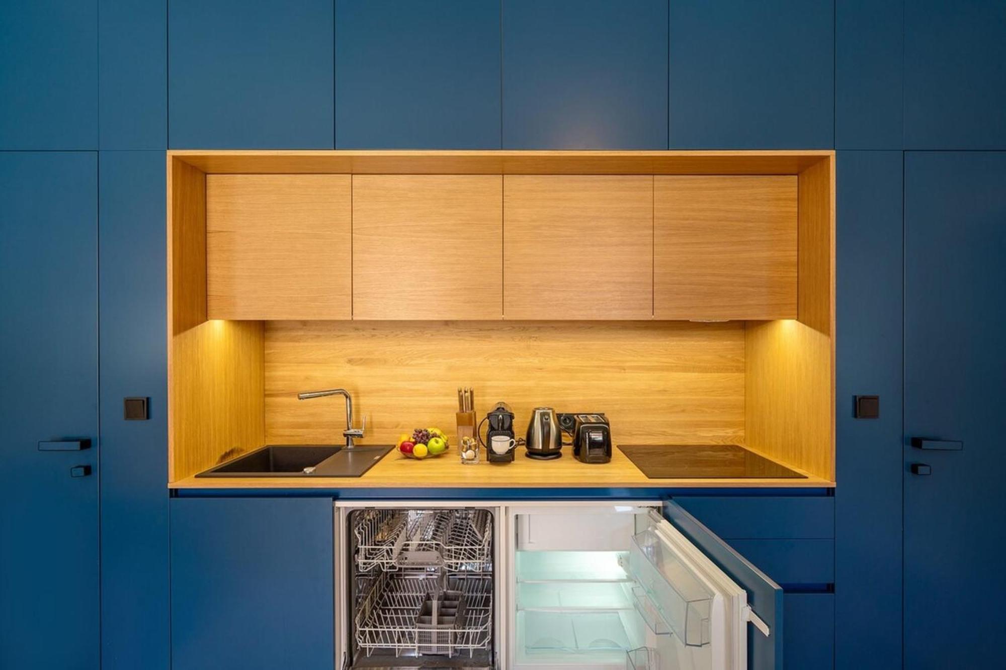 Quiet City Center Apartment In Hip & Foodie Area Praag Buitenkant foto
